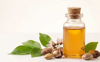 karanjaöl kaltgepresst für Kosmetik